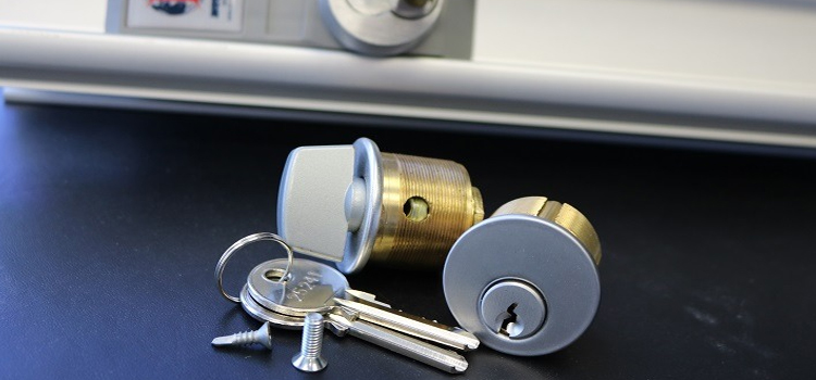 Commercial Lock Installation Pico Rivera